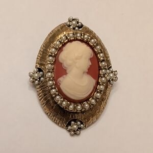 Vintage Kramer Gold and Cream Faux Cameo Brooch
